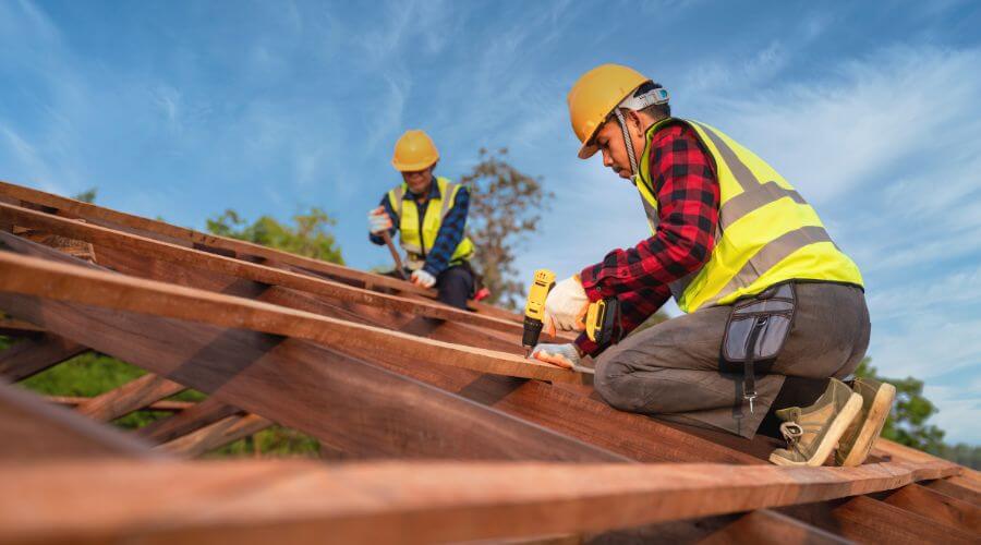 Professional Flat Roofing Installation services in Lyons, MI